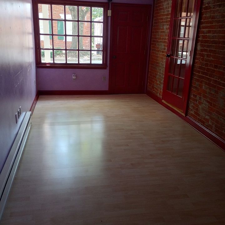 1st image of 112 E Main St #1/2
