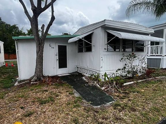 2nd image of 2320 Bee Ridge Rd Lot 96