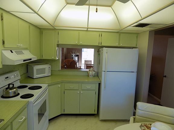 3rd image of 6771 Panther Ln #4
