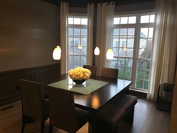 5th image of 407 Summer Garden Way