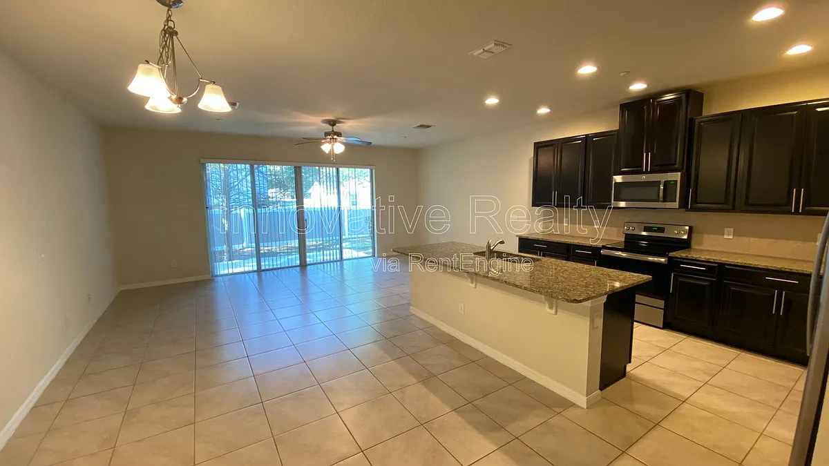 Building Photo - 7490 Aloma Pines Ct