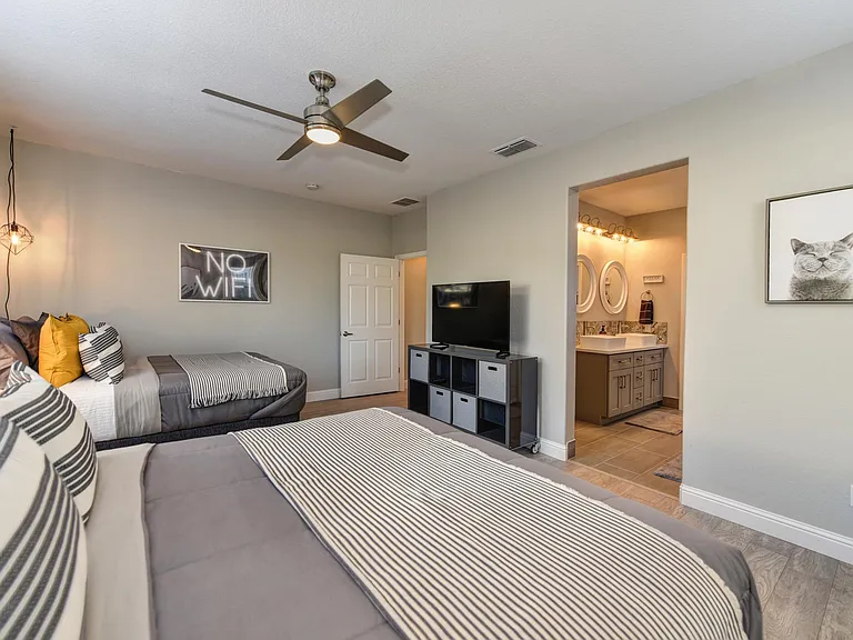 2925 Mahaska Way — Photo 15