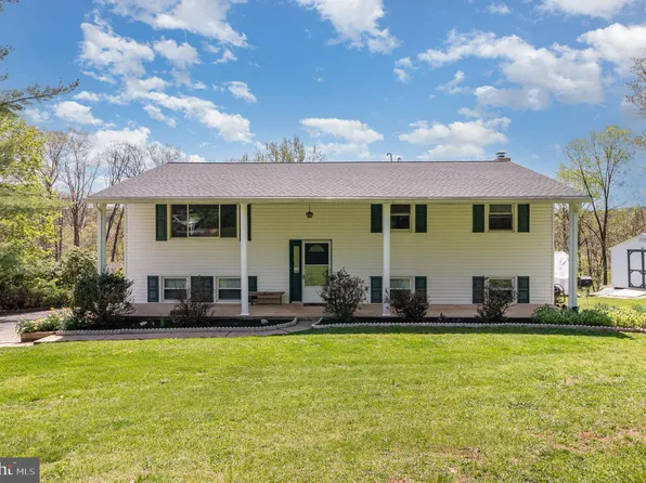 80 Wedgewood Cir, Etters, PA 17319