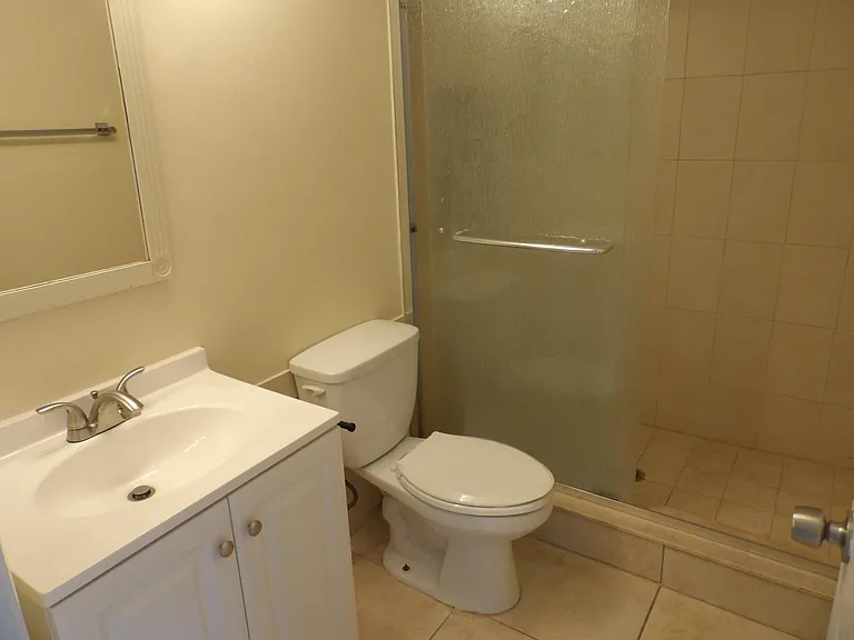 623 Sea Pine Way #D2 — Photo 17