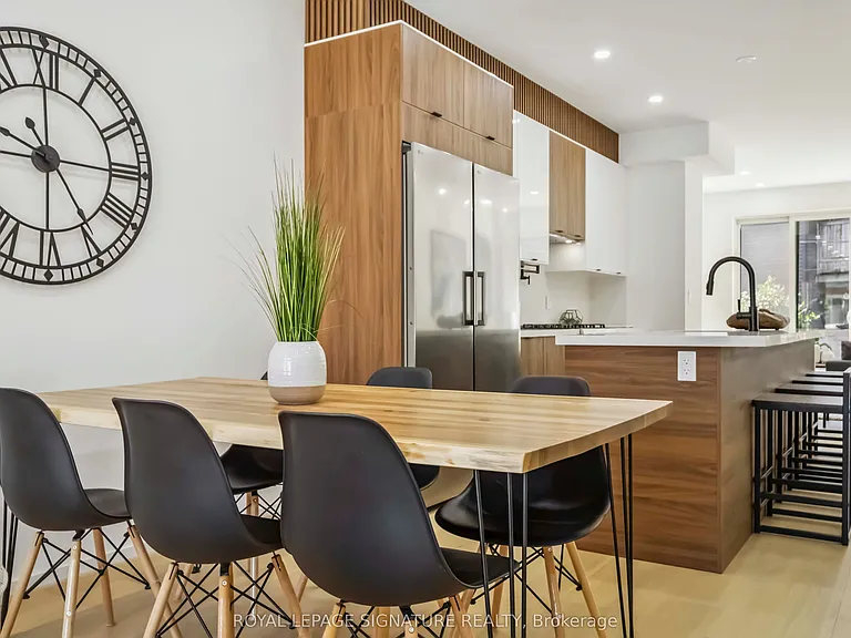 43A Cummings St #FURNISHED UPPER — Photo 1