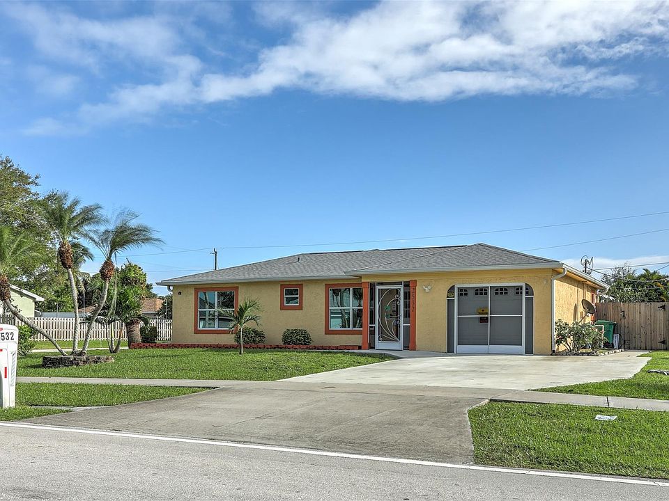 1st image of 2532 SE Mariposa Avenue