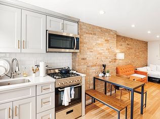 425 E 12th St #2W, New York, NY 10009