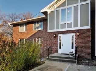 5322 Ingersoll Ave APT B-4, Des Moines, IA 50312
