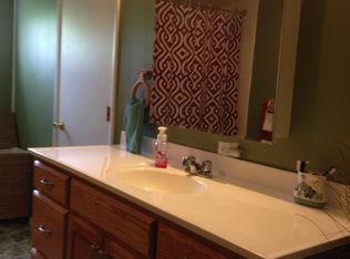 3924 State Route 550, Hueysville, KY 41640