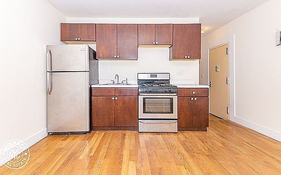 2nd image of 349 Franklin Ave #Gs