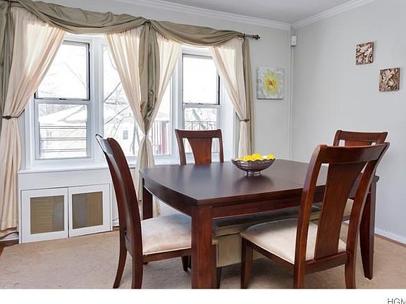 4th image of 415 Gramatan Ave APT 2B