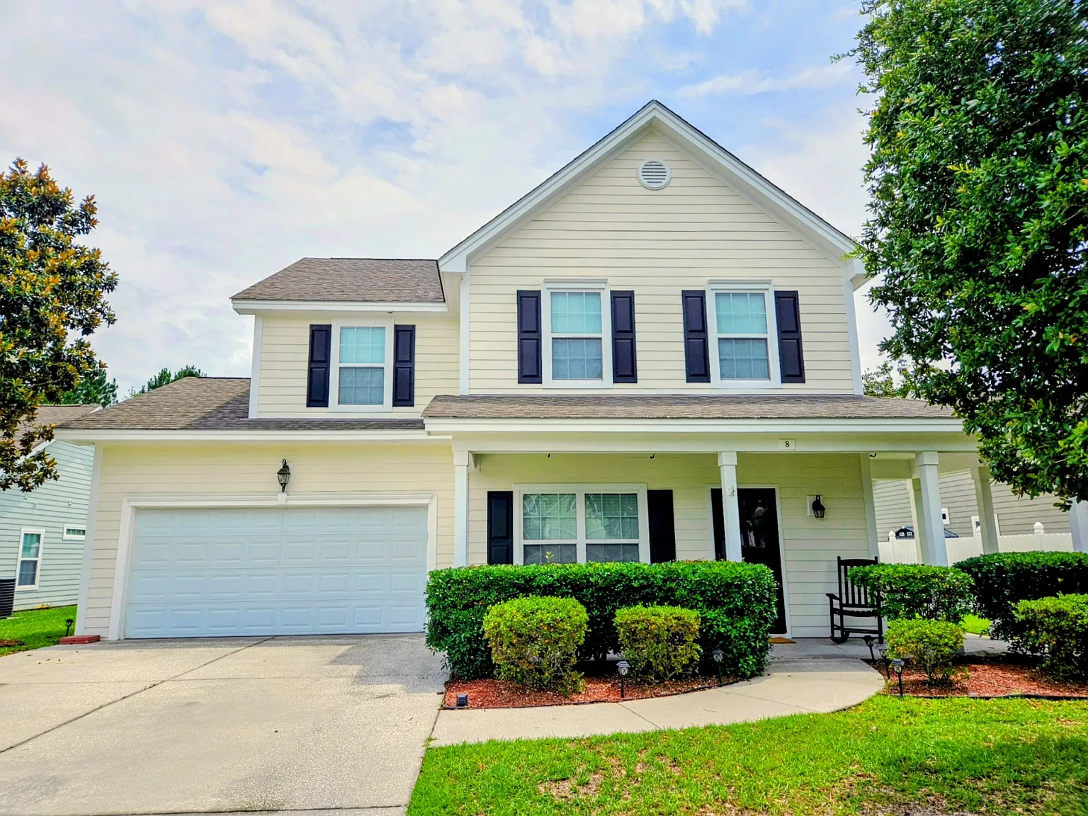 4 bed, 2.5 bath, 1840 sqft, $2,750 — Photo 1