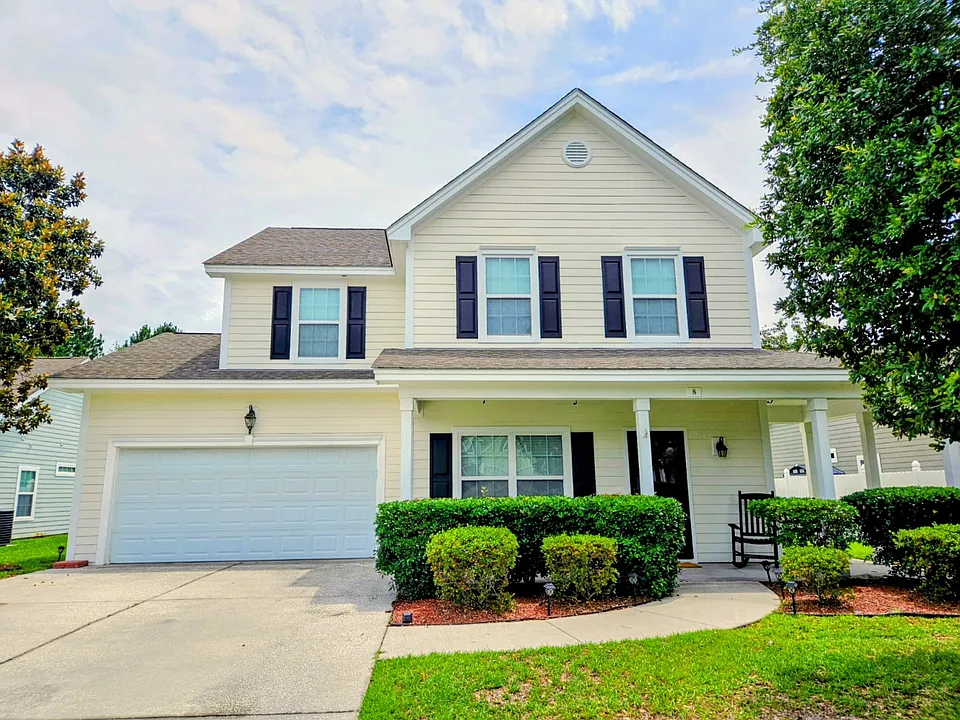 8 Cross Gate Ct