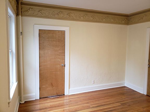 2nd image of 1-111 Macquesten Pkwy N #1