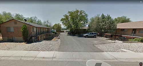 1425 Bunting Ave Photo 1