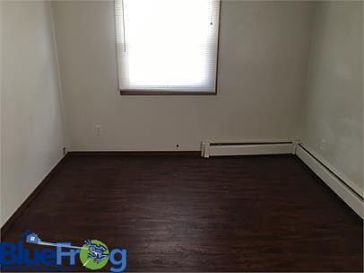 3rd image of 2025 Eastman Ave APT 6
