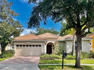 1047 Lascala Dr, Windermere, FL 34786