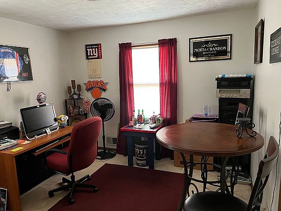 4th image of 721 Bluebird Dr SE