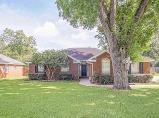 9328 Champion Cir N, Mobile, AL 36695