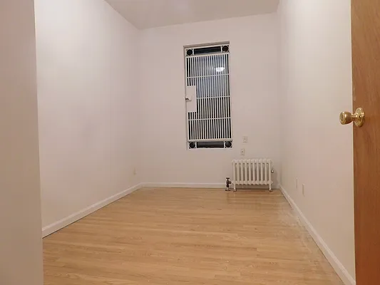 Rented by Corcoran | media 11