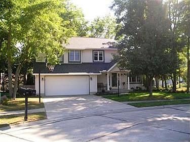 1st image of 706 Parkview Ct