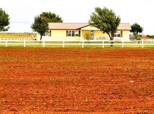 11962 N 2280th Rd, Cordell, OK 73632