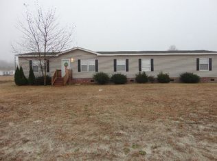 311 Oriole Dr, Dudley, NC 28333
