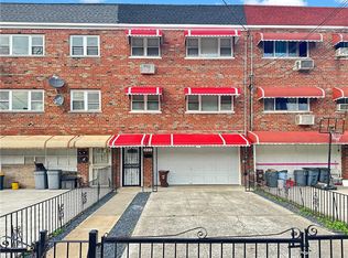 823 E 215th St, Bronx, NY 10467