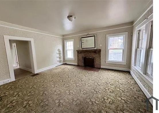 1532 Graymont Ave W — Photo 5