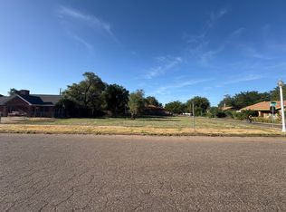 1811 17th St, Lubbock, TX 79401