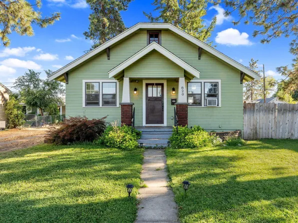 820 E Sanson Ave, Spokane, WA 99207
