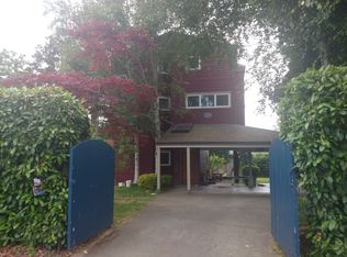 3241 NW 69th St, Seattle, WA 98117