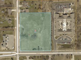 367 Country Club Rd, Holland, MI 49423