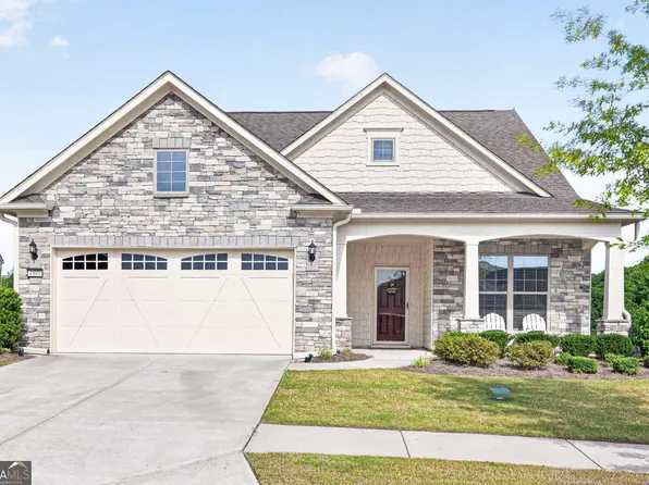 4961 Adler Ct, Hoschton, GA 30548