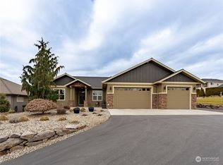 464 Laurie Dr, Wenatchee, WA 98801