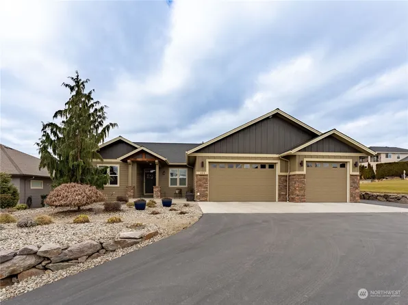 464 Laurie Drive, Wenatchee, WA 98801
