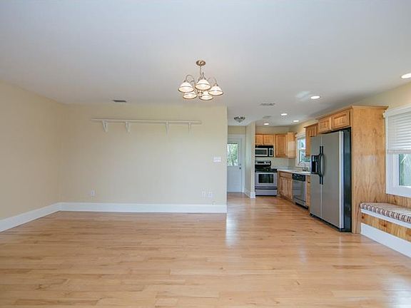 5th image of 1621 Highland Park Dr S #C