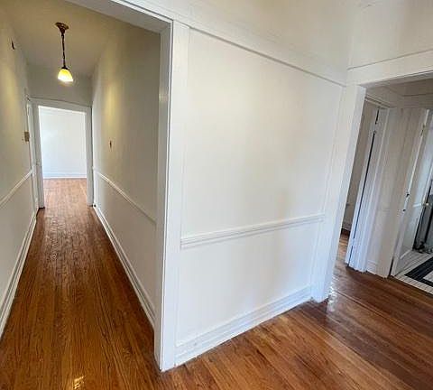 2nd image of 516 W Diversey Pkwy #3