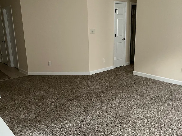 1323 Olde Justin Pl — Photo 5