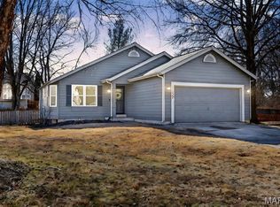 1527 Brittany Cv, Saint Charles, MO