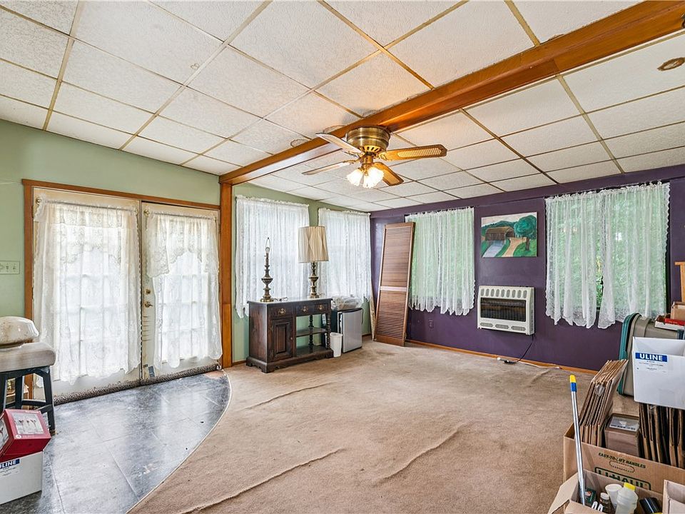 16th image of 106 Shady Ln
