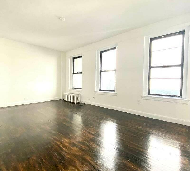 1st image of 1066 1st Ave #7A