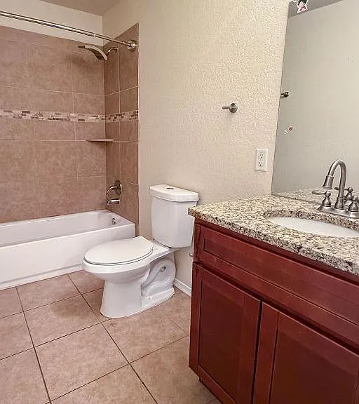 220 Hansford St — Photo 15