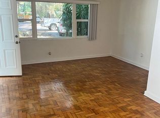 104 SW 26th St, Gainesville, FL 32607