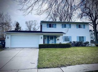 1655 Cherokee Rd, Fort Wayne, IN 46808