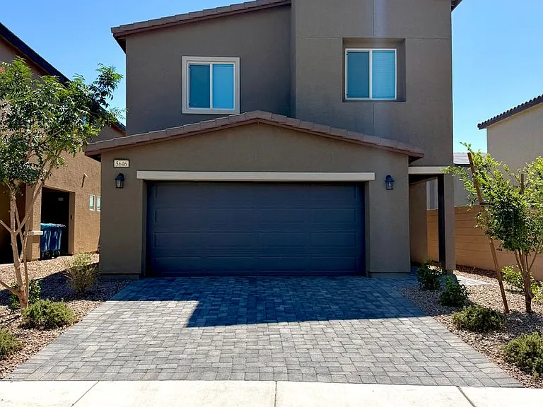 5646 Mesa Sedona St — Photo 2