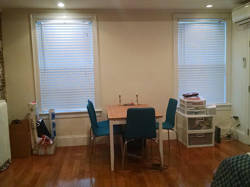 2nd image of 56 Temple St #5