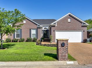 8236 Canoe Ct, Nashville, TN 37221