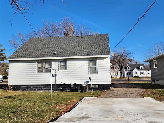 3rd image of 425 N Garden St