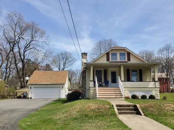 15 Cregar Ave, High Bridge Boro, NJ 08829